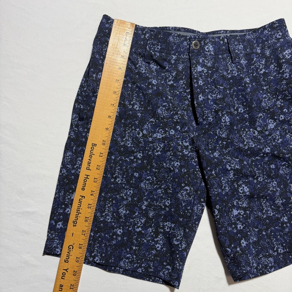 Under Armour Men's Golf Shorts Size 32 Navy Blue Floral Camo Print Stretch - Picture 2 of 10